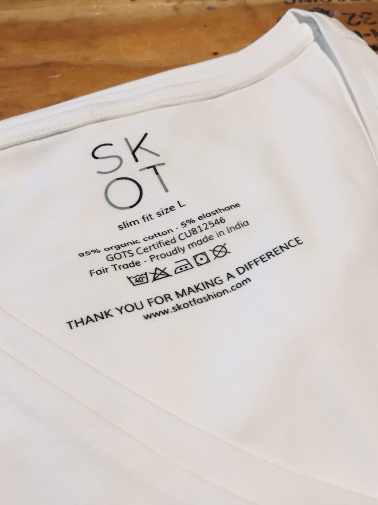 T-Shirt White V-neck Men | 2-pack | Slim Fit